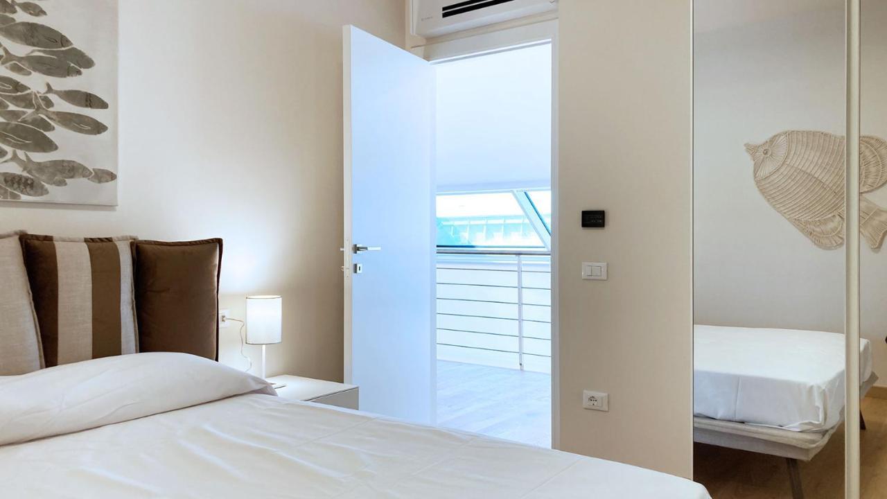 Fronte Mare Suites - Argonautivacanze Портоферрайо Экстерьер фото